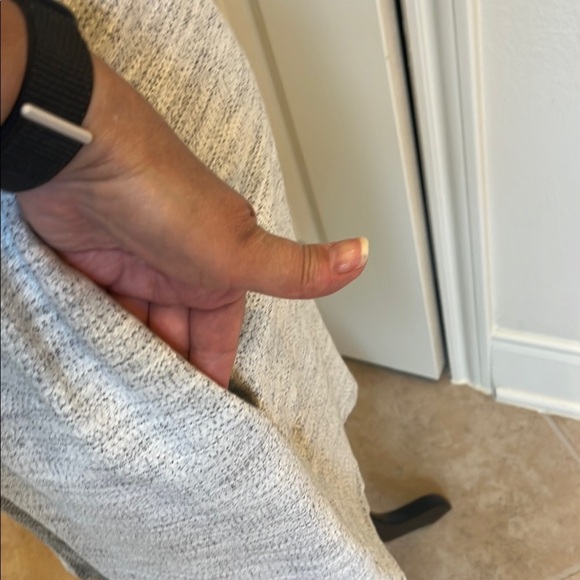 Anthropologie Chic Gray and White Knit Dress - Picture 4 of 11